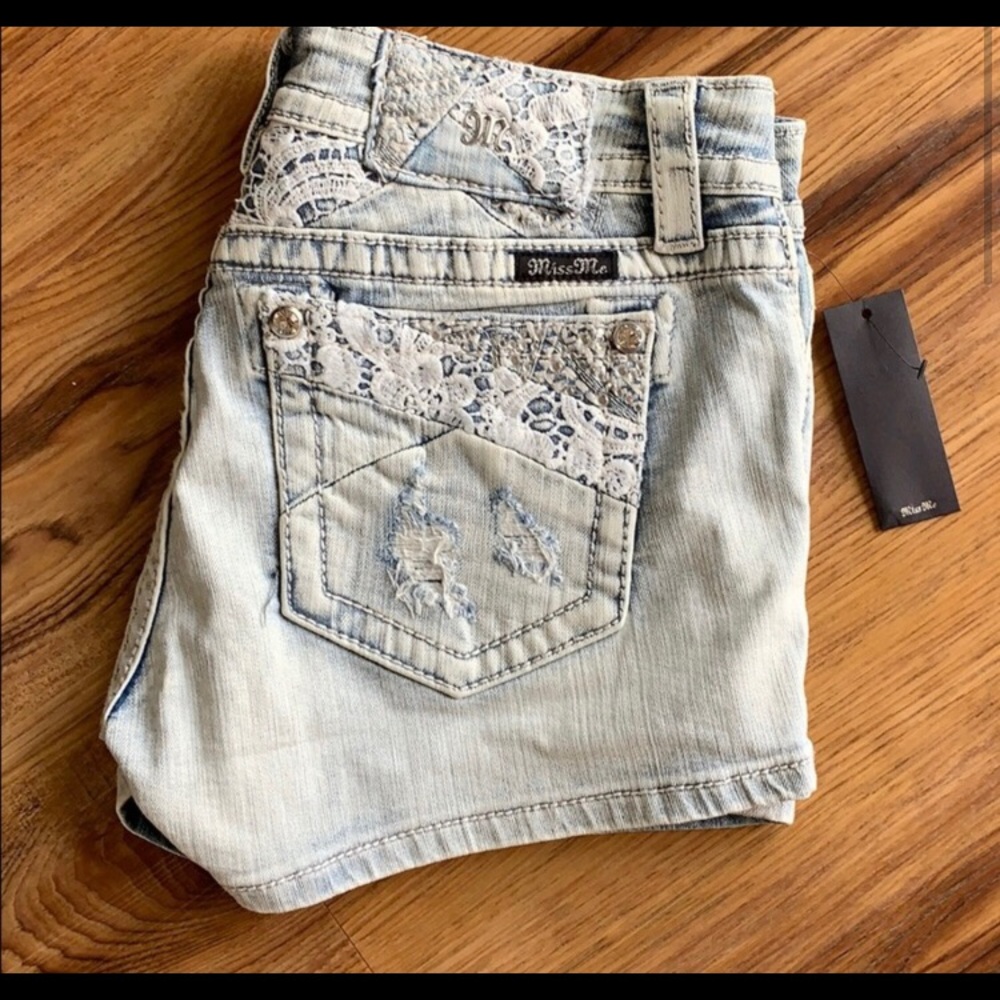 NWT Miss Me Jean Shorts